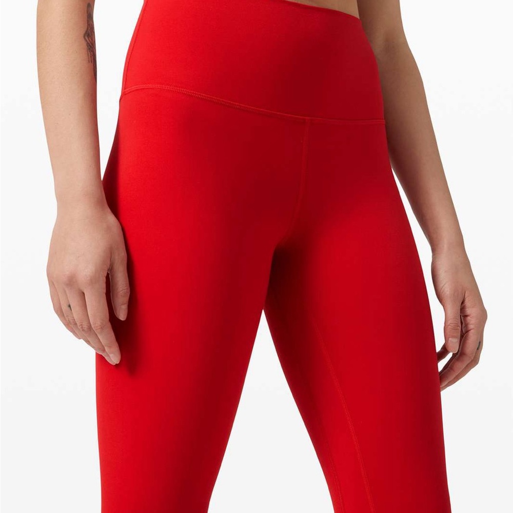 Lululemon 2022 Align Crop *21" Dark Red. Size 4